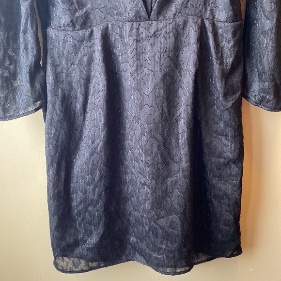 ✨BRAND NEW✨ DYNAMITE BLACK LEOPARD SPARKLY DRESS WITH RUFFLE DETAILING - Picture 15 of 16